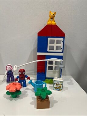 LEGO DUPLO Marvel Spider-Man's House 10995 - Toddler toy ages 2-5